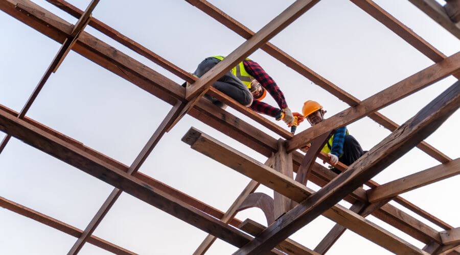 Professional residential roofers in Strandburg, SD